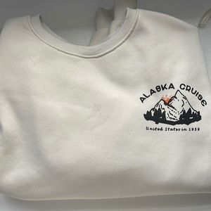 Crème Crewneck Sweatshirt